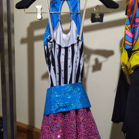 Girl Dress - Picture 2 of 2